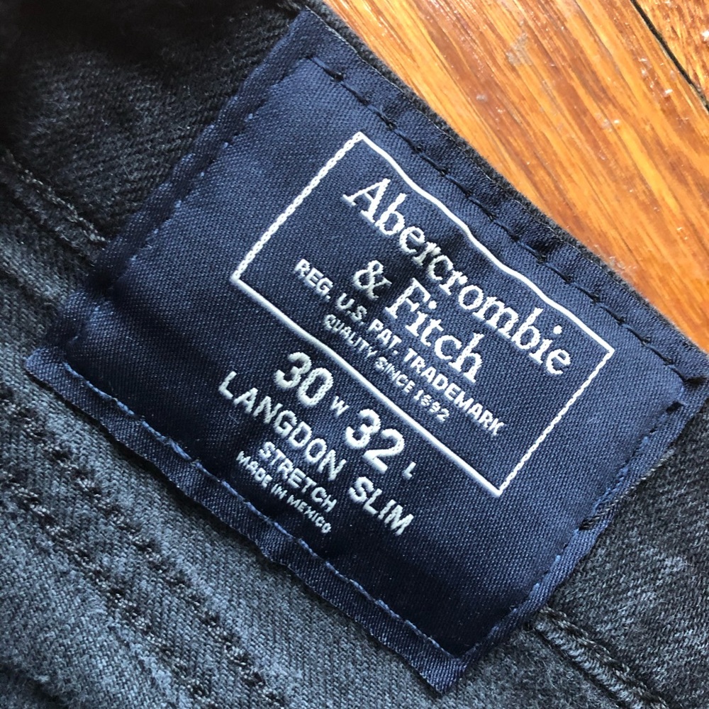ABERCROMBIE & FITCH MENS JEANS